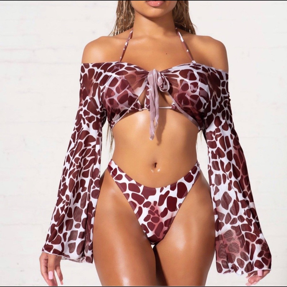 Giraffe, animal print bikini, bathing suit!